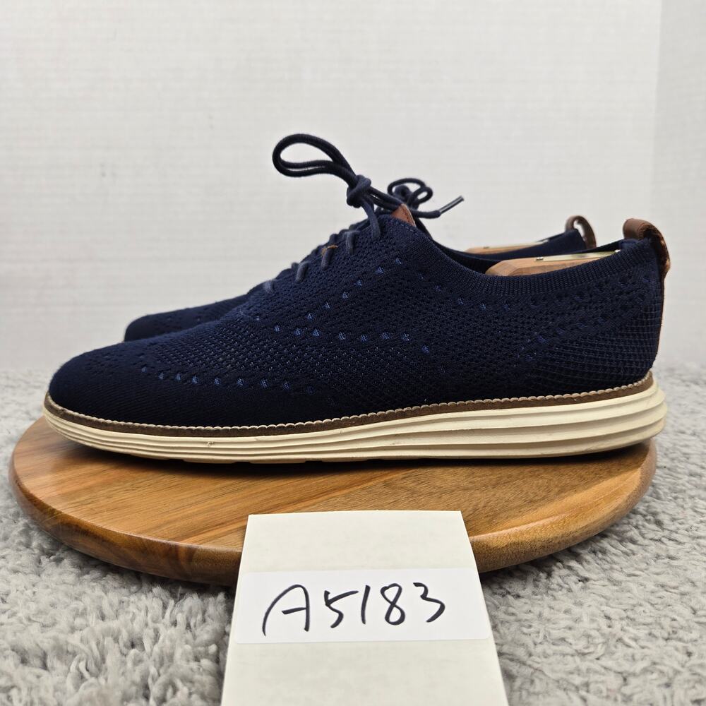 Cole Haan Mens 10M OriginalGrand Wingtip Navy Ivory Stitchlite Oxford Sneaker
